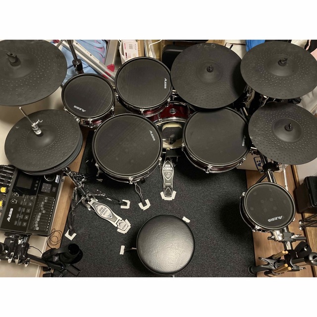 【美品】ALESIS 電子ドラムSTRIKE PRO KIT 拡張パック 楽器のドラム(電子ドラム)の商品写真