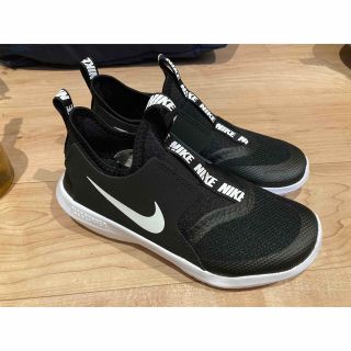 ナイキ(NIKE)の新品美品　NIKE スニーカー　21.5cm(スニーカー)