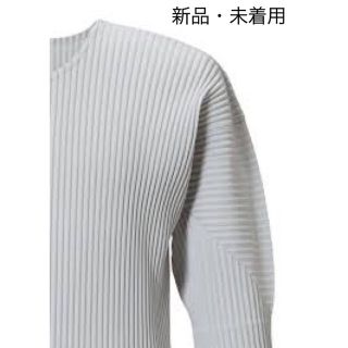 イッセイミヤケ(ISSEY MIYAKE)の【未着用】HOMME PLISSE ISSEY MIYAKE 長袖　グレー(Tシャツ/カットソー(七分/長袖))