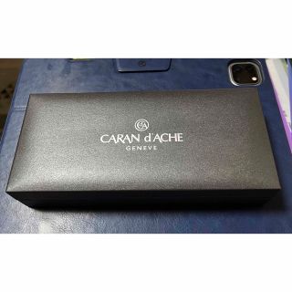 カランダッシュ(CARAN d'ACHE)のカランダッシュ ボールペン エクリドール シェブロン シルバー0890-286 (ペン/マーカー)