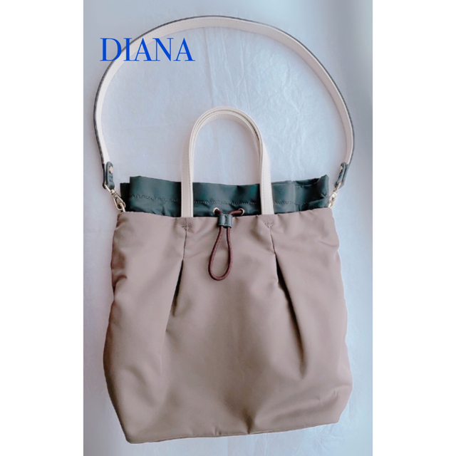 DIANA(ダイアナ)のDIANA コンビナイロンバック レディースのバッグ(トートバッグ)の商品写真