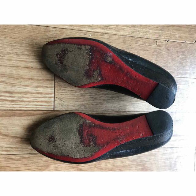 Christian Louboutin(クリスチャンルブタン)のChristian Louboutin パンプス37 2/1 ブラック レディースの靴/シューズ(ハイヒール/パンプス)の商品写真