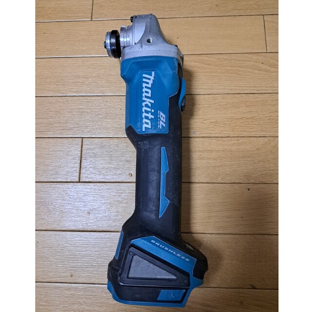 値下げ不可【ジャンク品】マキタ18V 充電式ディスクグラインダー GA404DN