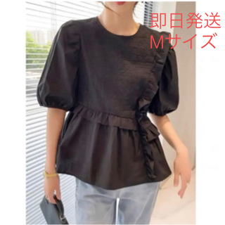 PB select フリルトップス　黒ブラウス　ブラック　韓国　ファッション(Tシャツ/カットソー(半袖/袖なし))