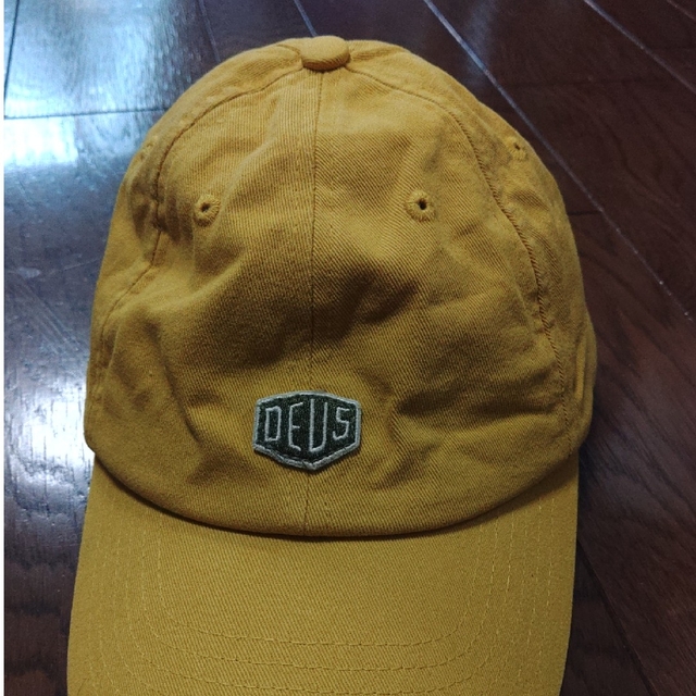 Deus ex Machina(デウスエクスマキナ)のDEUS　BANKS TES キャップ　黄色 メンズの帽子(キャップ)の商品写真