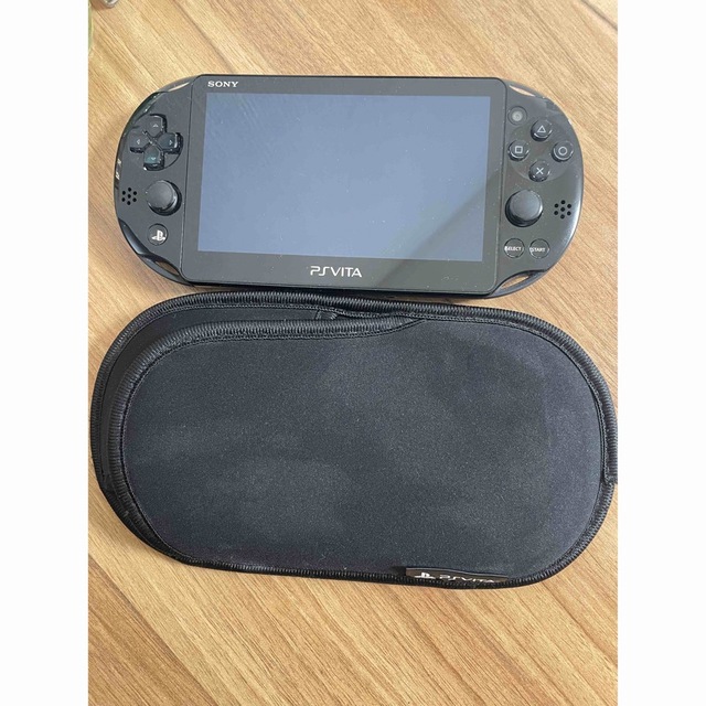 ゲームソフト/ゲーム機本体PSvita　PCH-2000　ブラック