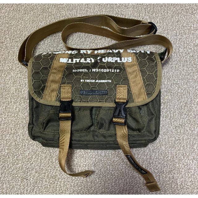 ミリタリーメッセンジャーバッグ MILITARY MESSENGER BAG メンズのバッグ(メッセンジャーバッグ)の商品写真