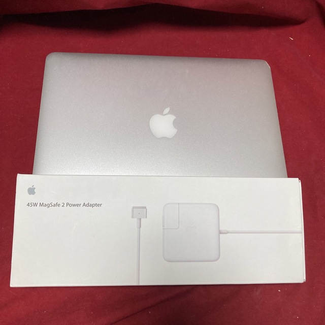 MacBook Air 13インチ Mid 2014 i5.4GB