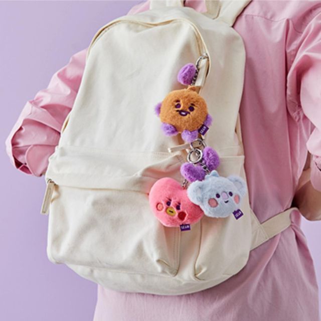 BT21(ビーティーイシビル)のまー様専用 BT21 パープルハート フラットファー　バッグチャーム エンタメ/ホビーのおもちゃ/ぬいぐるみ(キャラクターグッズ)の商品写真