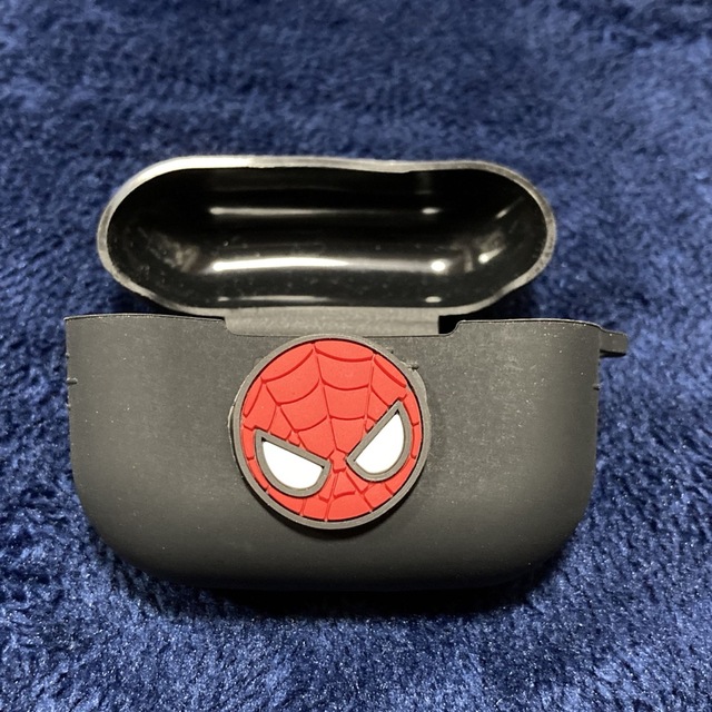 MARVEL(マーベル)のAirPods Pro ケース　3個セット スマホ/家電/カメラのオーディオ機器(ヘッドフォン/イヤフォン)の商品写真