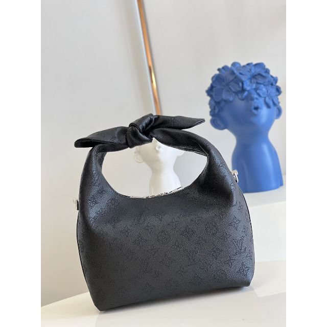 新到着 未使用 PaulSmithマルチストライプ 長財布 箱付き イタリア製