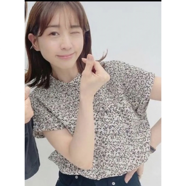 CLANE - CLANE クラネ 田中みな実 フラワートップスの通販 by ♡ shop ...