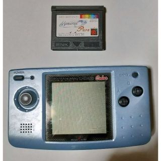 ネオジオ(NEOGEO)のネオジオポケットカラー　プラチナブルー　本体　動作確認済　ソフト付き(携帯用ゲーム機本体)