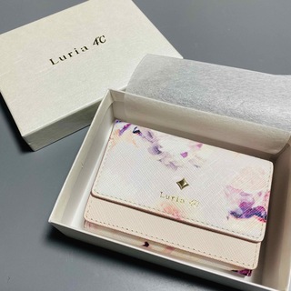 ルリアヨンドシー(Luria 4℃)のLuria4℃ 三つ折り財布　花柄(財布)