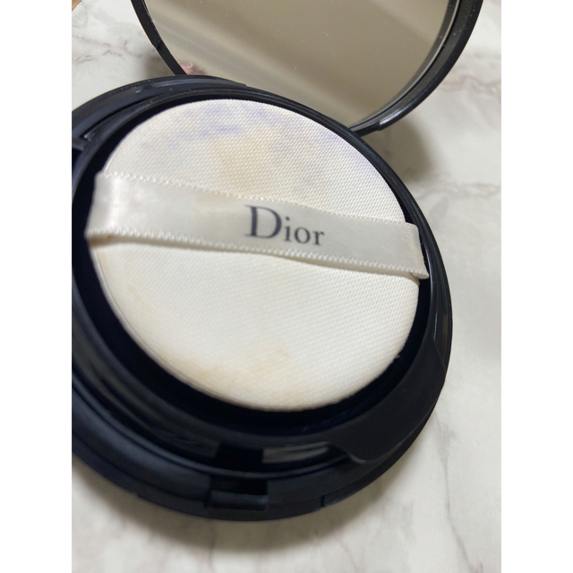 Dior(ディオール)のDior クッションファンデ コスメ/美容のベースメイク/化粧品(ファンデーション)の商品写真