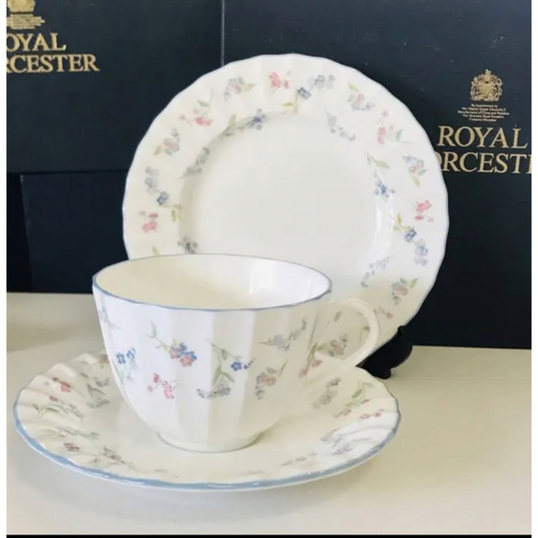 Royal Worcester(ロイヤルウースター)のロイヤルウースター 勿忘草　忘れな草　ポットセット インテリア/住まい/日用品のキッチン/食器(食器)の商品写真