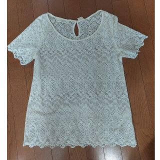 エイチアンドエム(H&M)のH&Mレース編みカットソー(カットソー(半袖/袖なし))