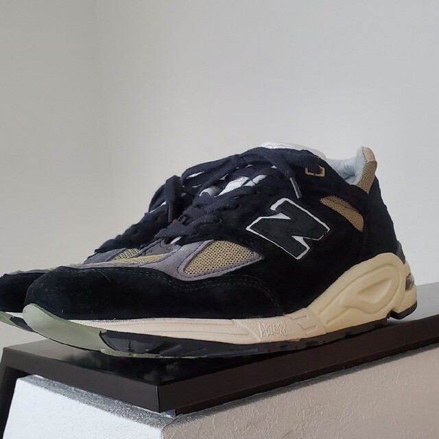 new balance　M990TE2