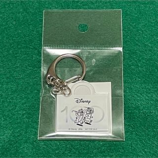 ディズニー(Disney)の阪急　ディズニー　100周年　非売品　キーホルダー(ノベルティグッズ)