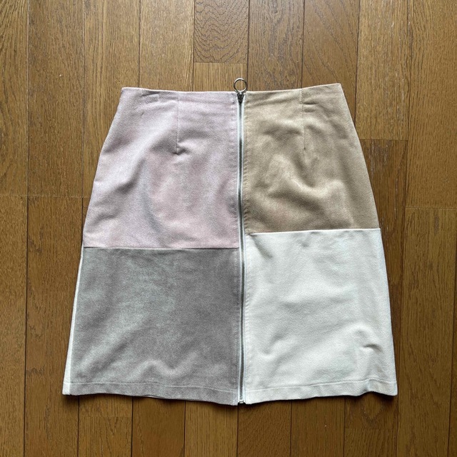 archives(アルシーヴ)のくすみバイカラー　スカート レディースのスカート(ひざ丈スカート)の商品写真
