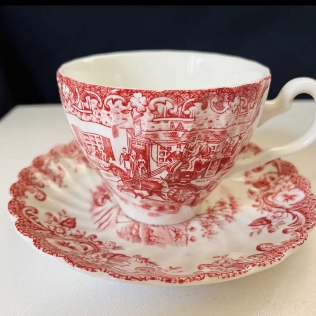 WEDGWOOD(ウェッジウッド)のジョンソンブラザーズ  コーチングシーン　ティーポット　カップ＆ソーサー インテリア/住まい/日用品のキッチン/食器(食器)の商品写真