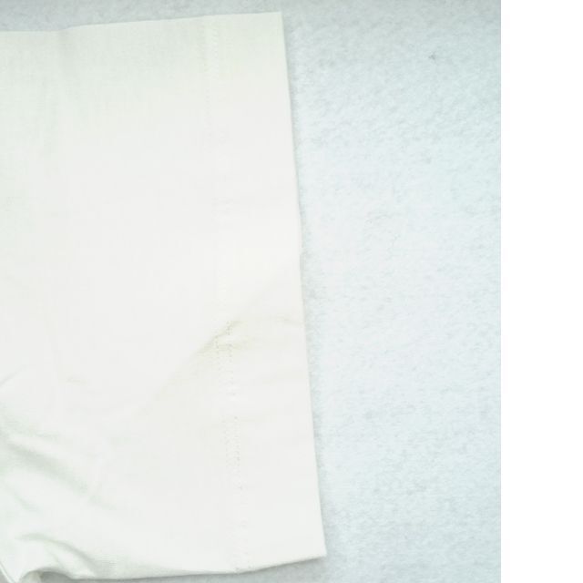 FENDI(フェンディ)の●新品/正規品● FENDI  スパンコール&刺繍 ロゴ Tシャツ レディースのトップス(Tシャツ(半袖/袖なし))の商品写真