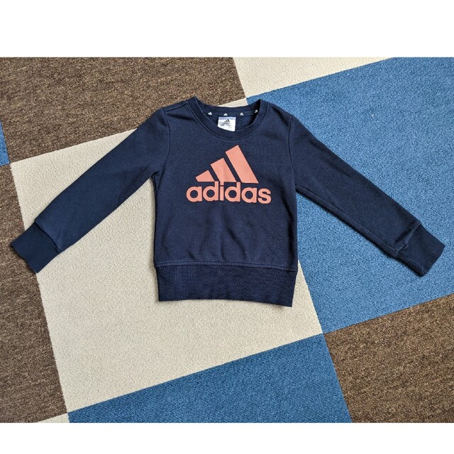 adidas　女児トレーナー　１１０ｃｍ | フリマアプリ ラクマ