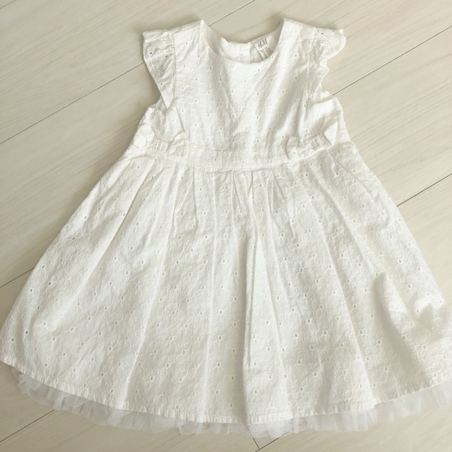 babyGAP(ベビーギャップ)の70cm新品ワンピース3点セット(訳あり) キッズ/ベビー/マタニティのベビー服(~85cm)(ワンピース)の商品写真