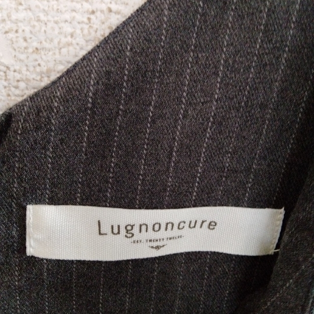 Lugnoncure(ルノンキュール)のルノンキュール★ワンピース　ジャンスカ　ジャンパースカート　グレー　Mストライプ レディースのワンピース(その他)の商品写真