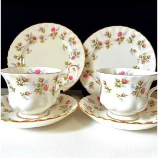 ロイヤルアルバート(ROYAL ALBERT)のロイヤルアルバート  ウィンサム　トリオ2セット(食器)