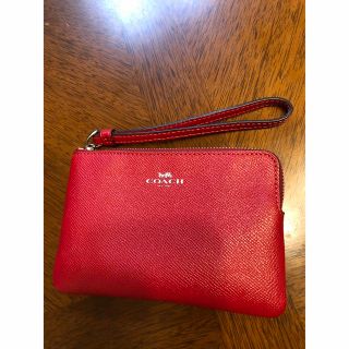 コーチ(COACH)の美品　COACH リストレットポーチ　カードケース　赤　レザー　革(ポーチ)