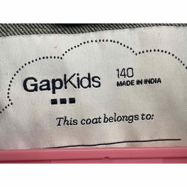 GAP Kids(ギャップキッズ)のGAPキッズ　デニムジャケット　140サイズ キッズ/ベビー/マタニティのキッズ服女の子用(90cm~)(ジャケット/上着)の商品写真