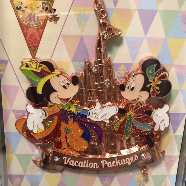 Disney - ディズニー バケーションパッケージ 40周年 バックチャームの ...