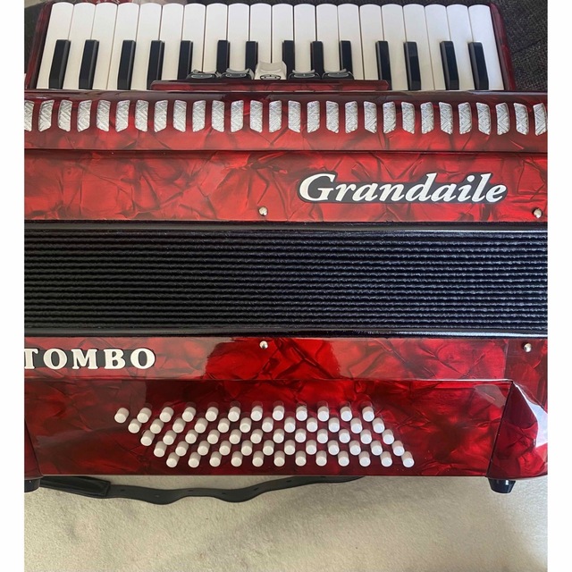 最終値下げ！Grandaile TOMBO GT-60  素人見た目綺麗です！ 楽器の鍵盤楽器(アコーディオン)の商品写真