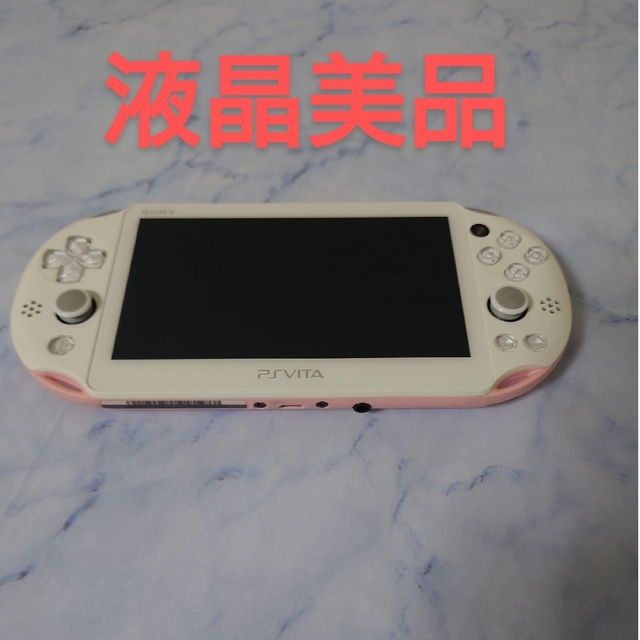 PlayStation Vita(プレイステーションヴィータ)の「PlayStation®VitaPCH-2000シリーズピンクホワイト エンタメ/ホビーのゲームソフト/ゲーム機本体(携帯用ゲーム機本体)の商品写真