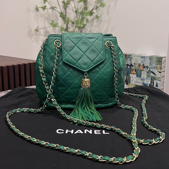 CHANEL(シャネル)の【コロン様】CHANEL ショルダーバック フリンジ ヴィンテージ  バック レディースのバッグ(ショルダーバッグ)の商品写真