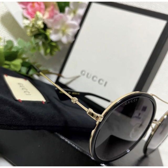 ✨極美品✨正規品 GUCCI サングラスGG0061S 001 ラウンド 公式の 37