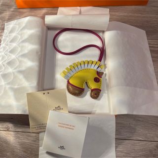 エルメス(Hermes)の【新品未使用】エルメス　ジージー・カマイユ　イエロー　チャーム　(チャーム)