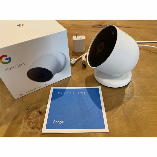 Google(グーグル)のGoogle Nest Cam (屋内、屋外対応 / バッテリー式) スマホ/家電/カメラのスマホ/家電/カメラ その他(防犯カメラ)の商品写真