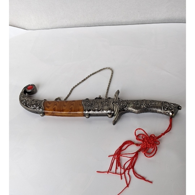 装飾用ナイフ　アフリカのお土産　 壁掛け用　模造刀　レプリカ