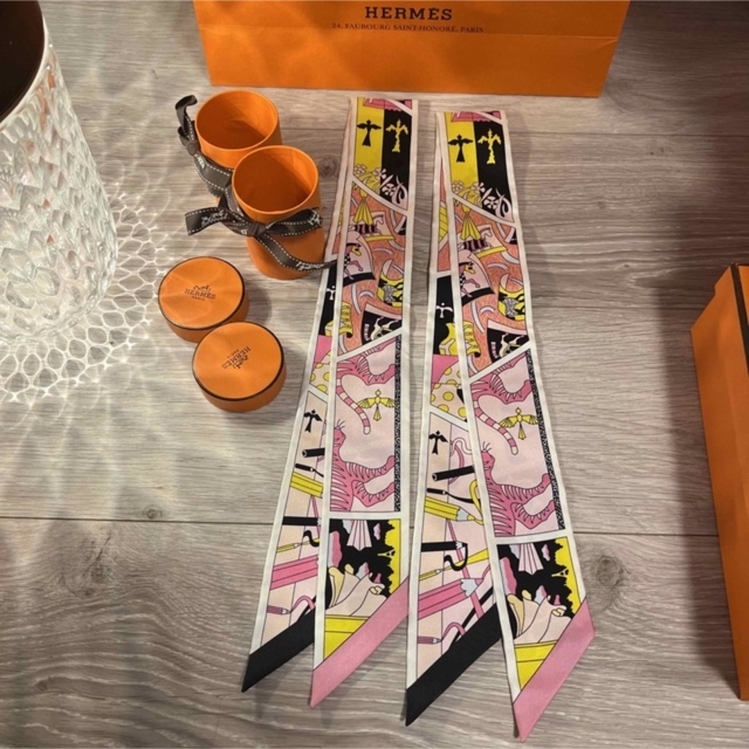 新品未使用】エルメス エルメスファクトリースーツ ピンク ツイリー2本