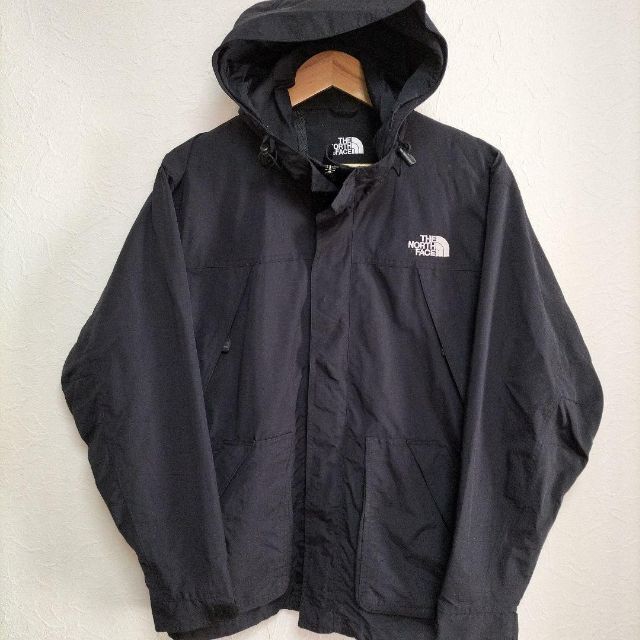 ノースフェイス　NORTH FACE　マウンテンパーカー　ブラック　Mサイズ44cm身幅