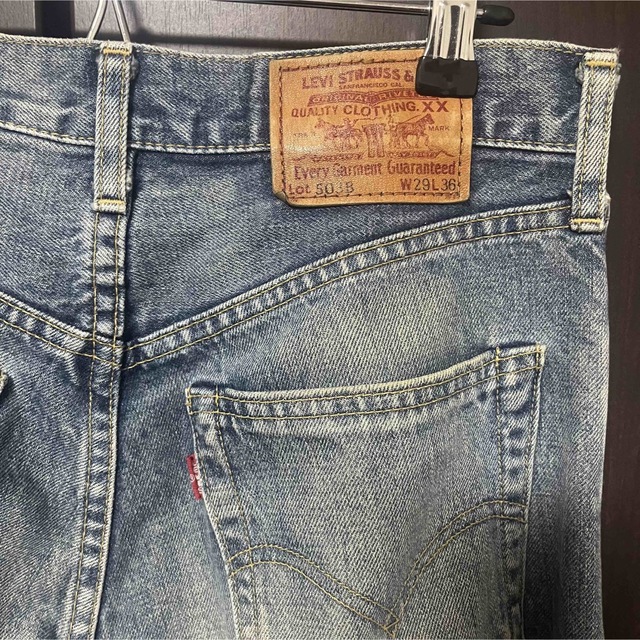 Levi's(リーバイス)のリーバイス　503b ボタン裏J22 レザーパッチ　29×36 メンズのパンツ(デニム/ジーンズ)の商品写真