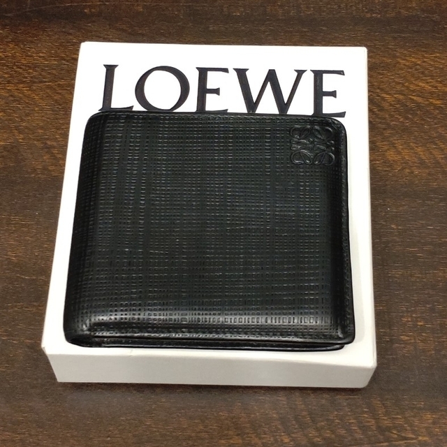 LOEWE（ロエベ）財布ファッション小物