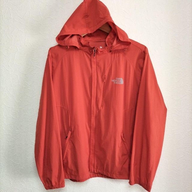 着丈ノースフェイス　NORTH FACE　ナイロンジャケット　レッド　Lサイズ