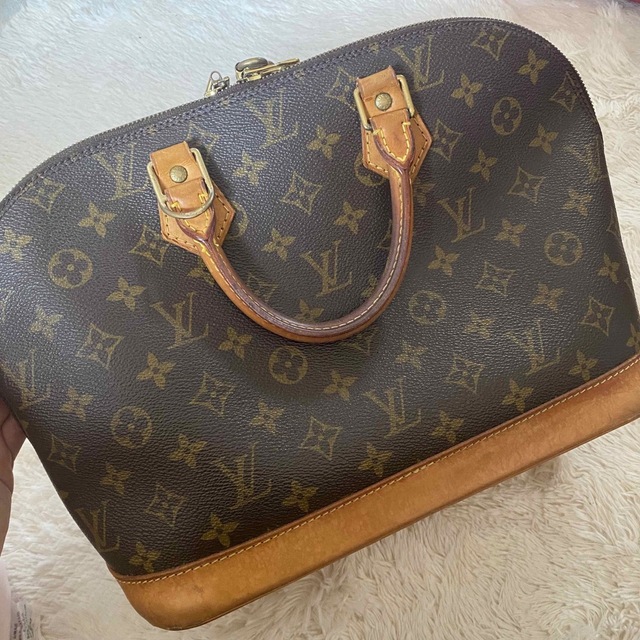 LOUIS VUITTON アルマ　モノグラム　ハンドバッグ