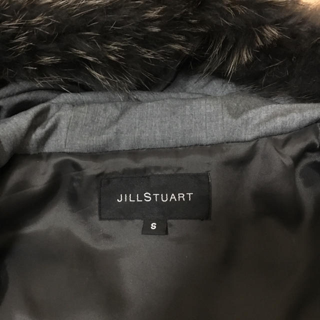 JILLSTUART(ジルスチュアート)の【おはな様専用】♡ジルスチュアート グレー ダウン♡ レディースのジャケット/アウター(ダウンコート)の商品写真