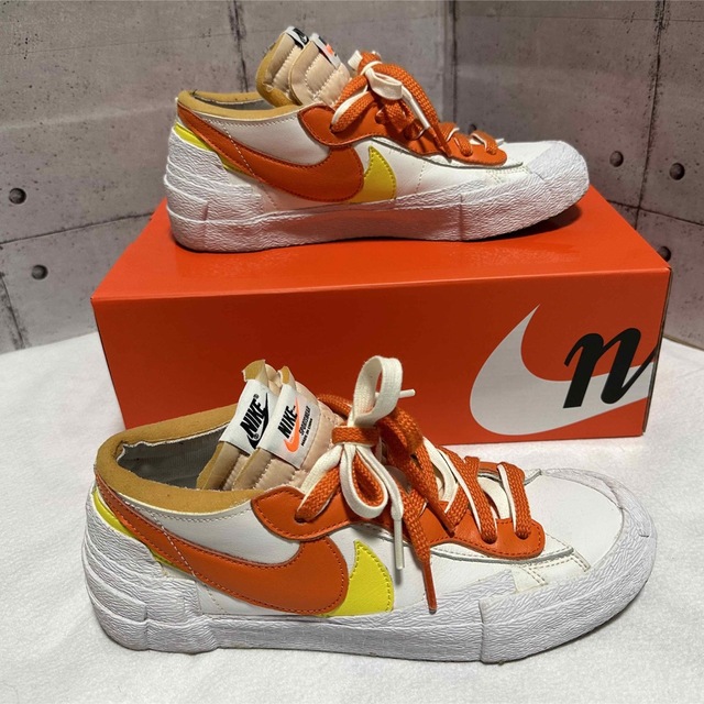 NIKE(ナイキ)の【25.5cm 】SACAI×NIKE BLAZER"MAGMA ORANGE" メンズの靴/シューズ(スニーカー)の商品写真