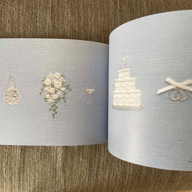 青木和子季節の刺しゅうＳＥＡＳＯＮＳ エンタメ/ホビーの本(趣味/スポーツ/実用)の商品写真