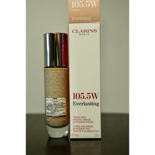 【やっかめ様専用】CLARINS 105.5W ファンデーション(ファンデーション)